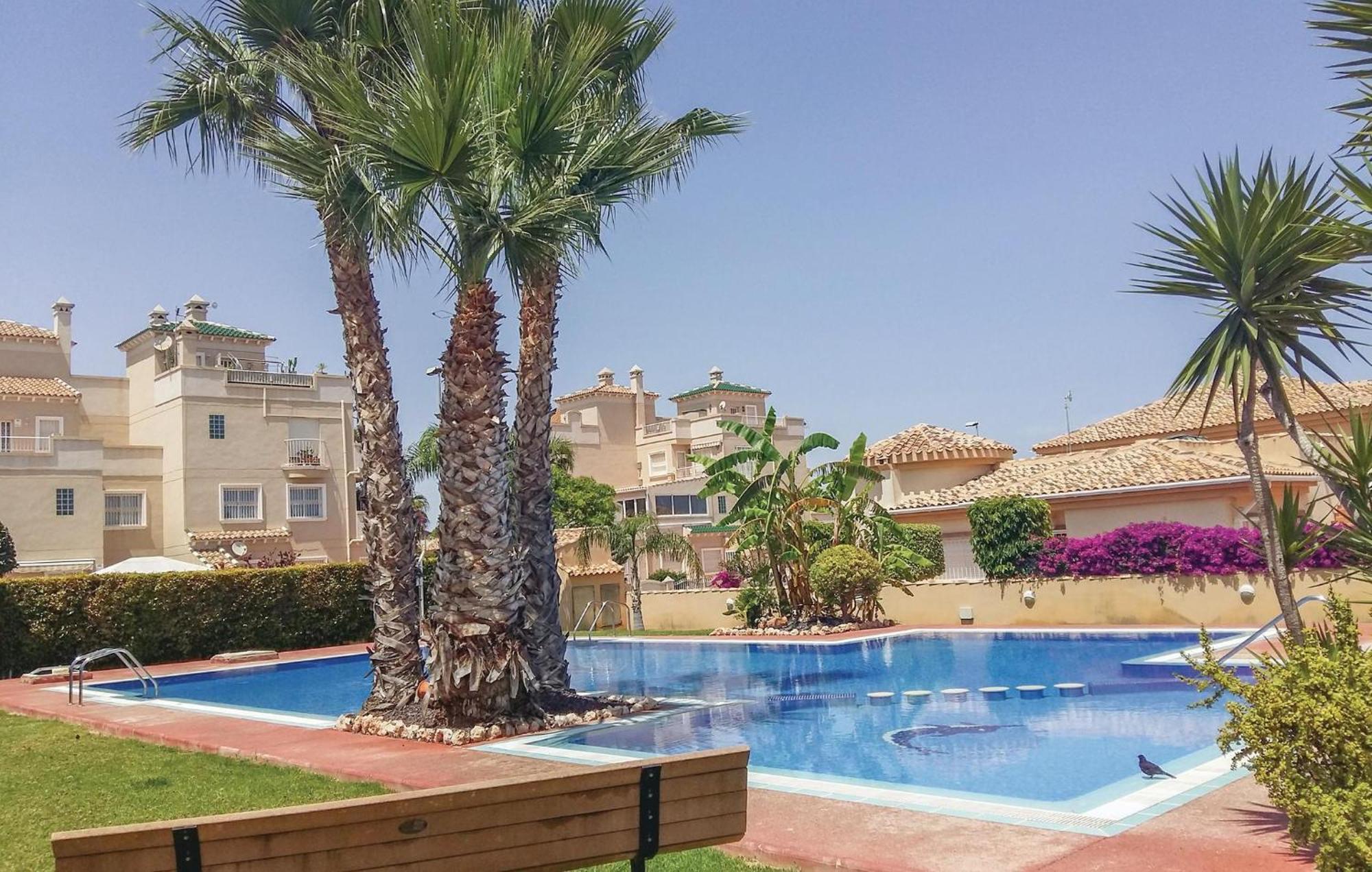 Cozy Home In Orihuela Costa With Kitchen Dehesa de Campoamor  Экстерьер фото